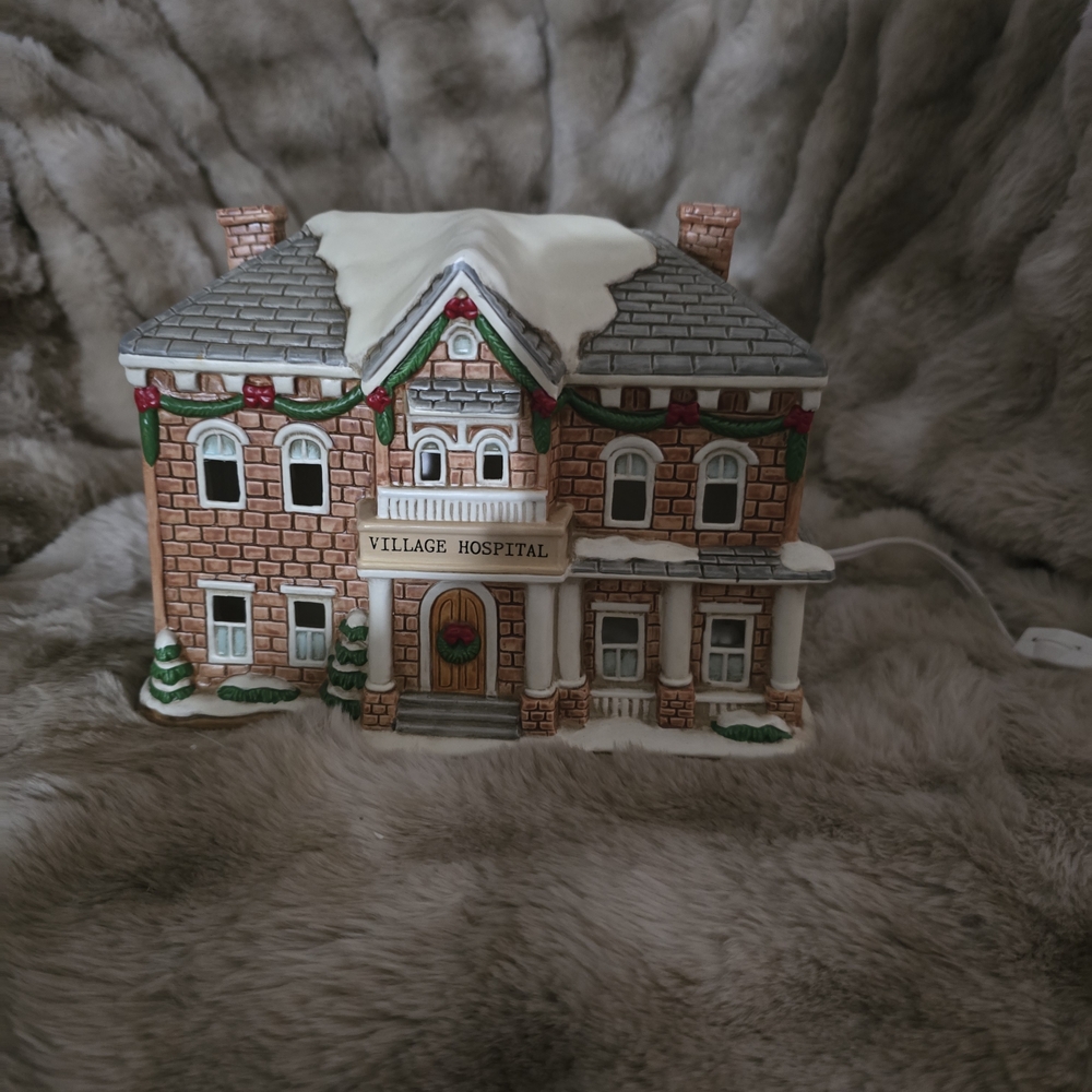 Village Hospital Holiday Decoration Lefton #01004